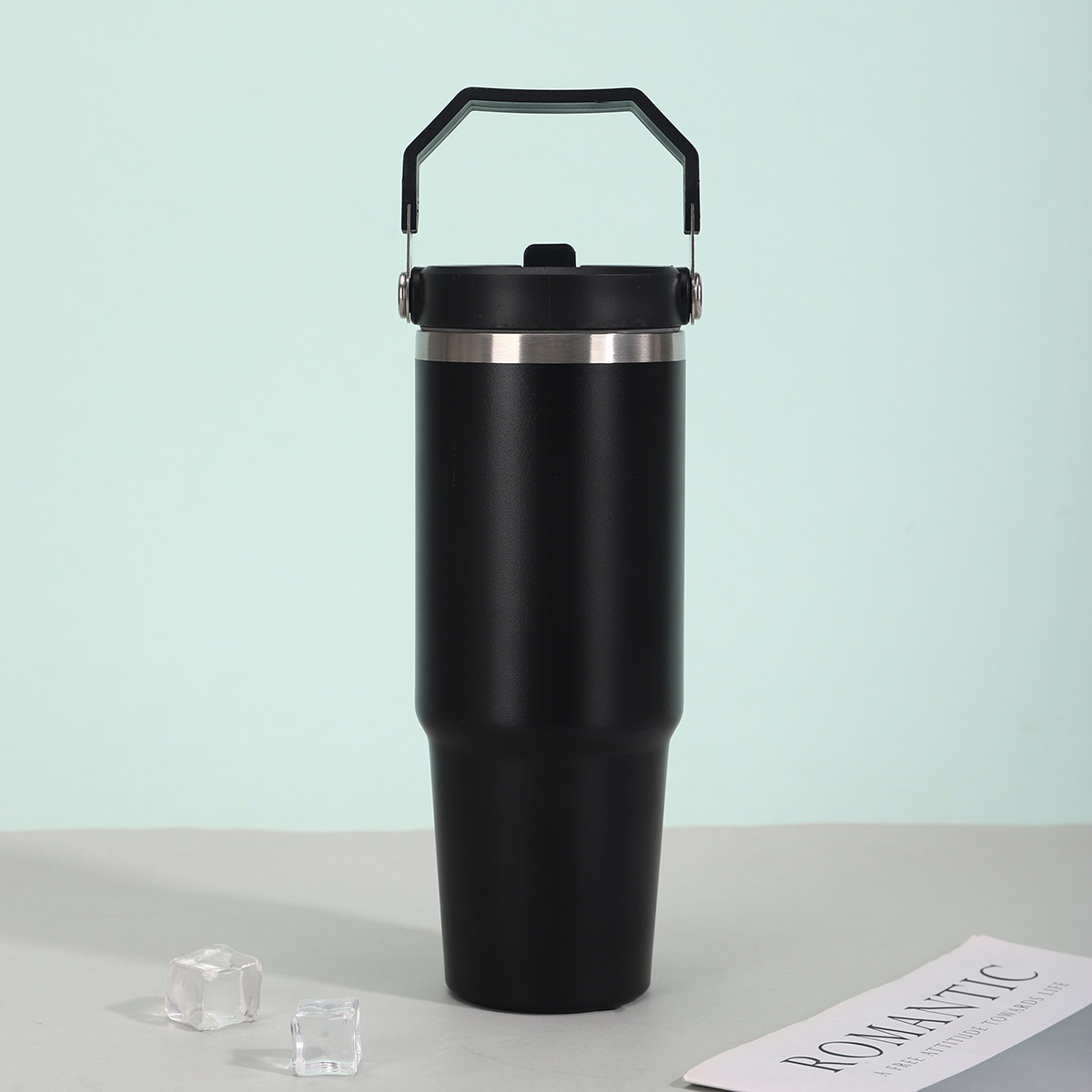 Ly giữ nhiệt quai xách 900ml có ống hút VIVIT